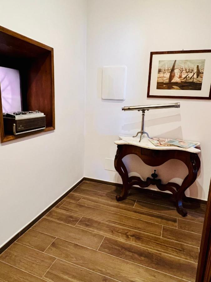 B&B Letterario Palazzo Pistocchi Teramo Bagian luar foto