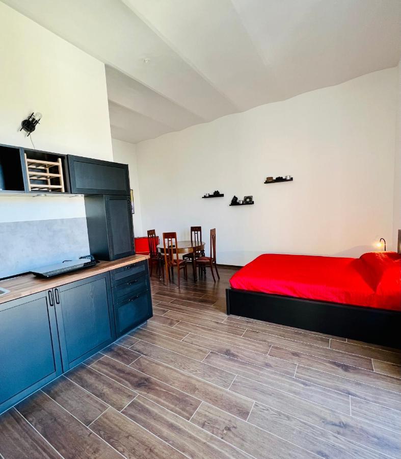 B&B Letterario Palazzo Pistocchi Teramo Bagian luar foto